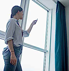 электрокарнизы_квадрат.jpg электрокарнизы_квадрат.jpg